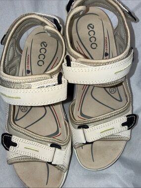 ECCO Yucatan Offroad Walking Sandal